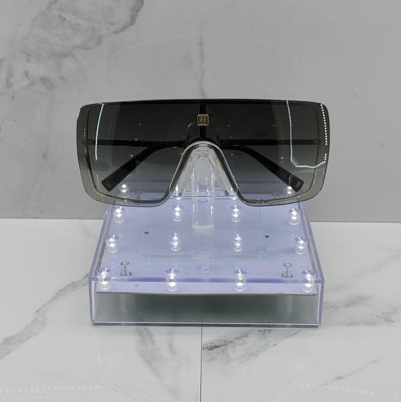COPY - Givenchy Shield Sunglasses - Picture 6 of 7